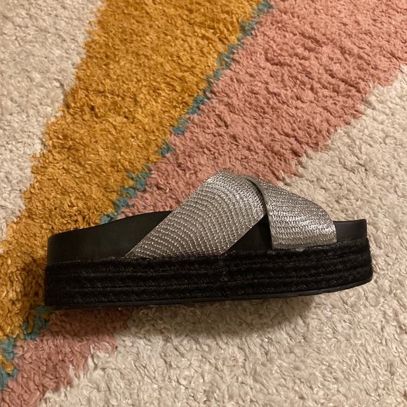 Silver platform Primadonna Collection slides - Picture 4 of 5